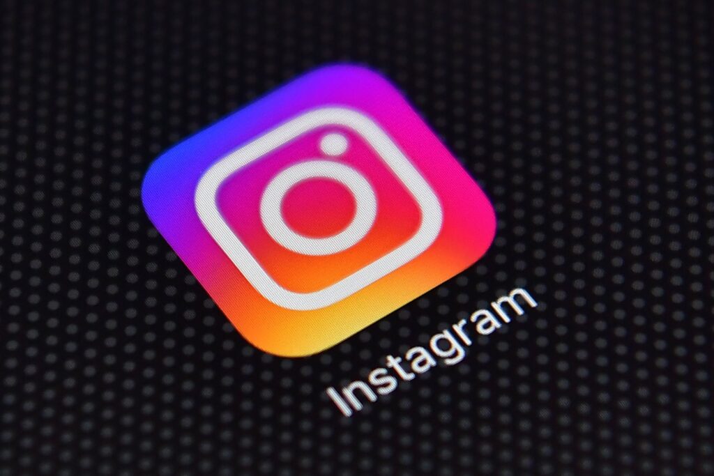 instagram logo black 1